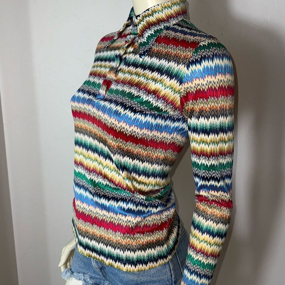 Vintage 60s Women's ZigZag Print Pointed Collar Multicolor Rainbow Stripe Size S - Picture 7 of 13